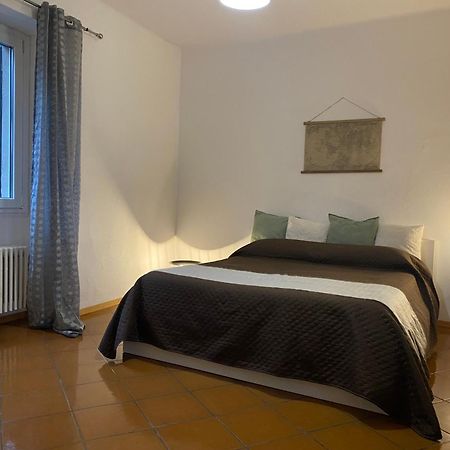 A D Rooms - Il Campanile Casale Corte Cerro Bagian luar foto